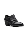Clarks Emily 2 Braley In Black Leather