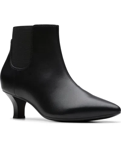 Clarks Women's Collection Kepley Erin Boots In Black