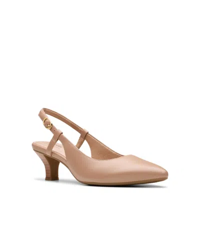 CLARKS WOMEN'S COLLECTION KEPLEY LANE SLINGBACK PUMPS