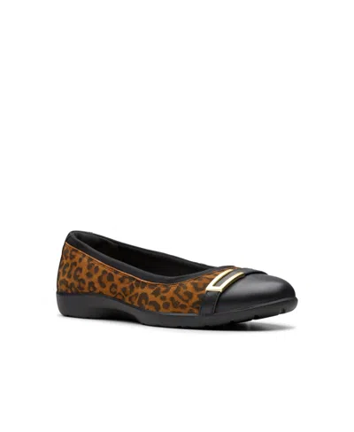 CLARKS WOMEN'S COLLECTION MEADOW ROSE SHOES