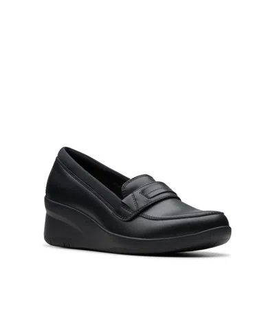Clarks Women's Collection Suttyn Penny Shoes In Black Leather
