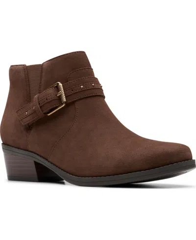 Clarks Women's Danyelle Wish Boots In Brown