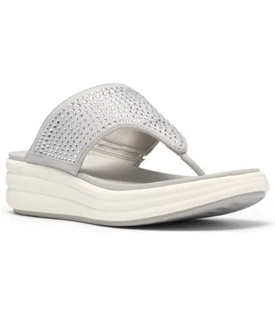 Clarks Women's Drift Jaunt Slip-on Sandals In Gray