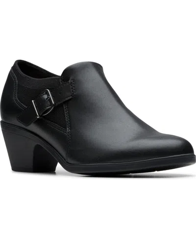 Clarks Women's Emily2 Darcey Round Toe Shooties In Black