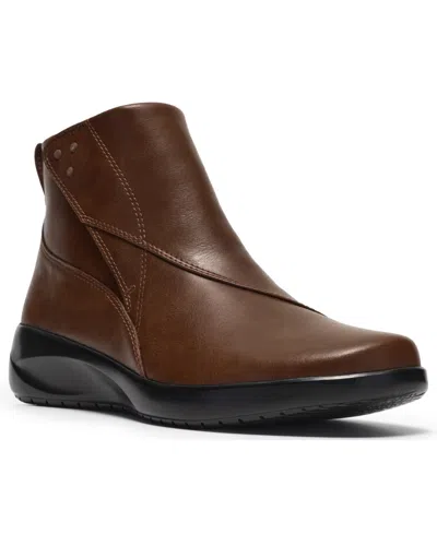 Clarks Women's Kaetlyn Flow Round Toe Booties In British Tan Leather