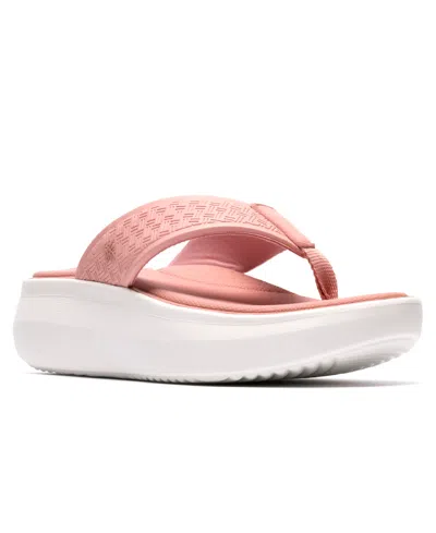Clarks Women's Solevana Post Round Toe Sandals In Pink