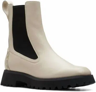 Clarks Stayso Rise Chelsea Boot In White