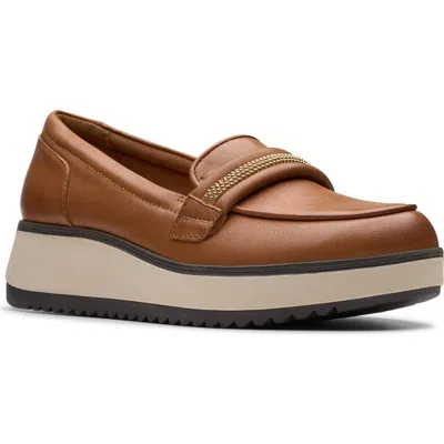 Clarks ® Zylah Shine Loafer In Brown