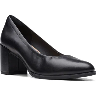 Clarksr Clarks(r) Freva55 Court Pump In Black Leather