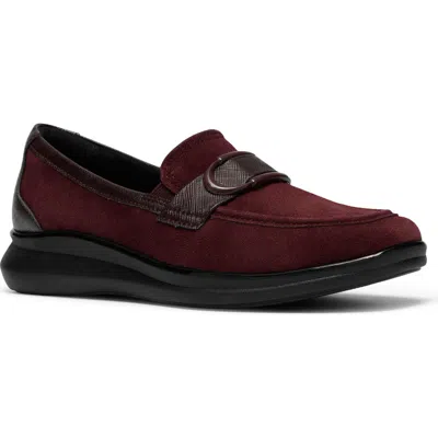 Clarksr Clarks(r) Lynell Bay Loafer In Burgundy