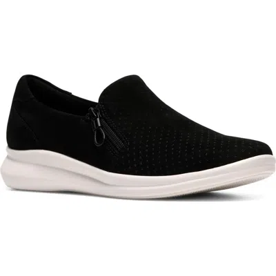 Clarksr Clarks(r) Lynell Sky Sneaker In Black