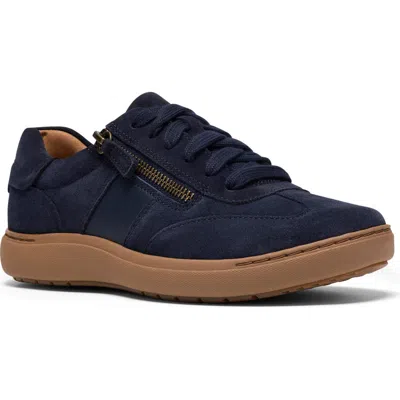 Clarksr Clarks(r) Nalle T-toe Sneaker In Blue