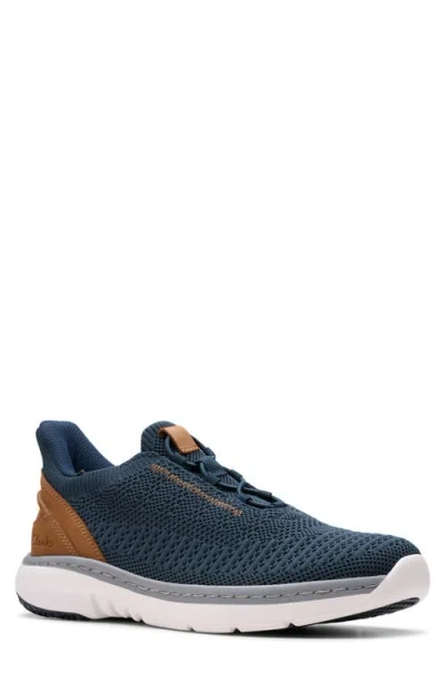 Clarksr Clarks(r) Pro Lo Sneaker In Blue