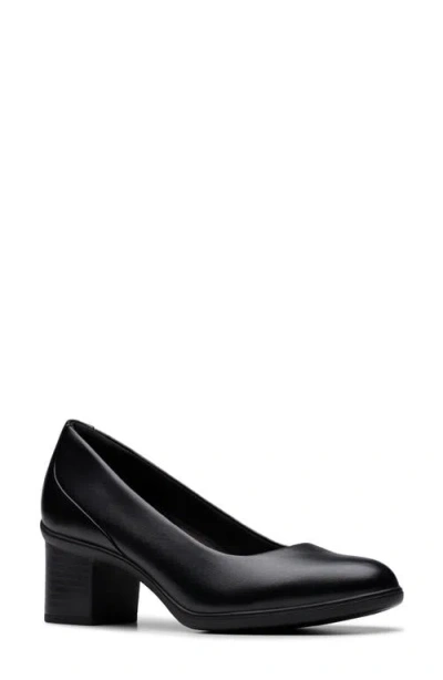 Clarksr Clarks(r) Shaya Poppy Pump In Black