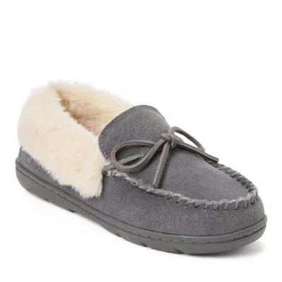 Clarksr Clarks(r) Suede Moc With Leather Lacing & Faux Fur Trim Slippers In Sharkskin Grey