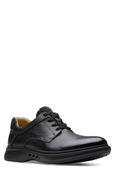 Clarksr Clarks(r) Un Briley Pace Oxford In Black