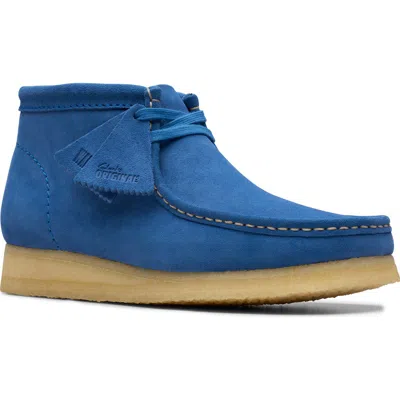 Clarksr Clarks(r) Wallabee Chukkah Boot In Blue Suede