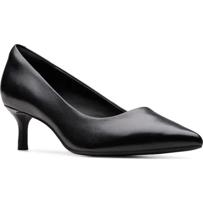 Clarksr Clarks(r) Zarey Court Pointed Toe Pump In Black
