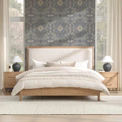 Classic Home Alisen Oak Wood Bed In Brown