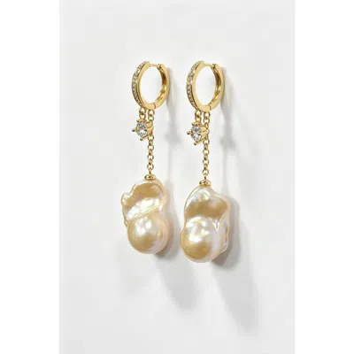 Classicharms Rue Baroque Pearl Earrings In Gold