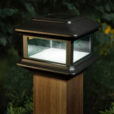 Classy Caps Solar Powder Coated Black Solar Powered Integrated Led Aluminum 4 In. X 4 In. Fence Post Cap Light In Powder Coated Black Aluminum;aluminium T