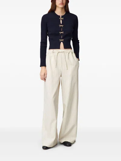 Claudie Pierlot Fine-knit Bow-embellished Sweater In Blue