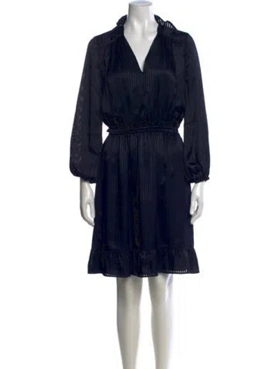 Pre-owned Claudie Pierlot V-neck Knee-length Dress In Blue