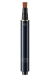 Clé De Peau Beauté Cle De Peau Beaute Radiant Corrector Pen For Eyes In Brown