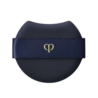 Clé De Peau Beauté Radiant Cushion Foundation Dewy Puff (1 Puff) In White