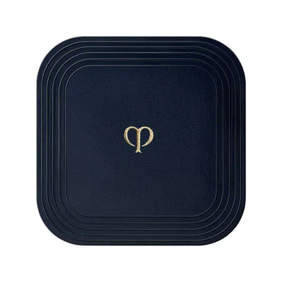 CLÉ DE PEAU BEAUTÉ CLÉ DE PEAU BEAUTÉ REFINING PRESSED POWDER PUFF (1 PUFF)