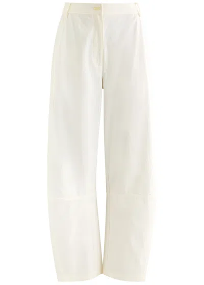 Clea Apollo Barrel-leg Cotton Trousers In Cream
