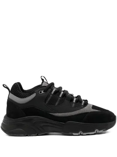 Cleens Aero Runner Sneakers In Black