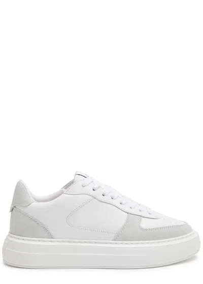 Cleens Court Panelled Trainers In White