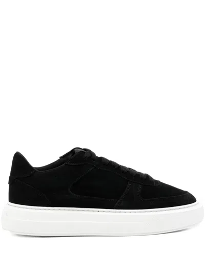 Cleens Court Sneakers In Black