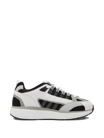 Cleens Hyper Runner Sneakers In White