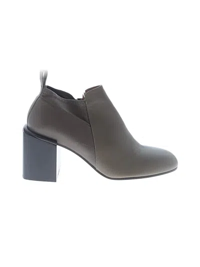 Pre-owned Clergerie Ankle Boots In Gray