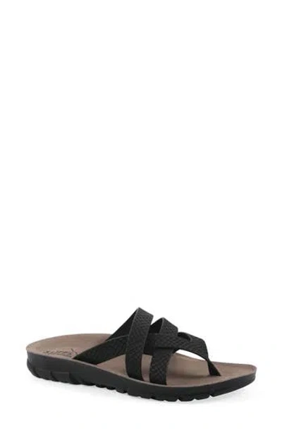 Cliffs By White Mountain Bertina Sandal In Black