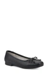 Cliffs By White Mountain Bessy Ballet Flat In Black/smooth
