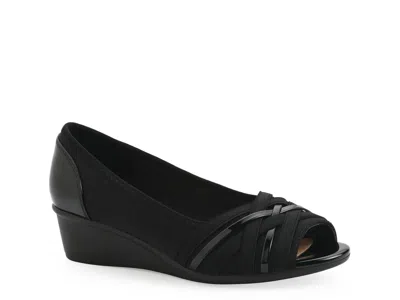 Cliffs By White Mountain Boldest Wedge Pump In Black