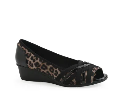 Cliffs By White Mountain Boldest Wedge Pump In Multi