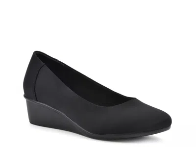 Cliffs By White Mountain Boldness Wedge Pump In Black