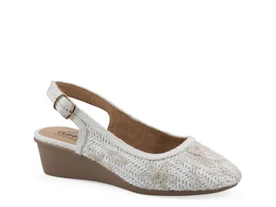 Cliffs By White Mountain Boris Wedge Pump In Multi