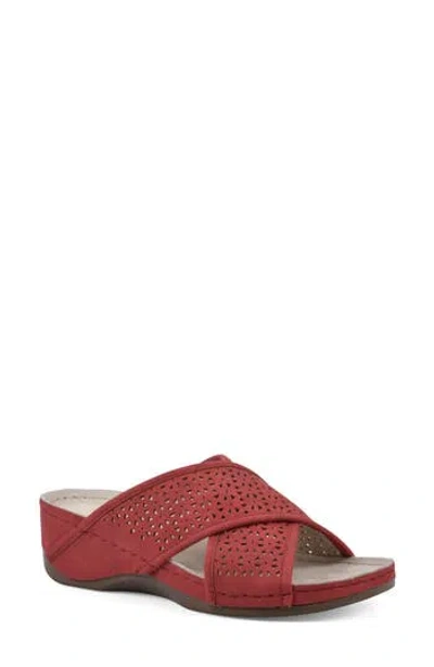 Cliffs By White Mountain Candelle Wedge Sandal In Red Nubuck
