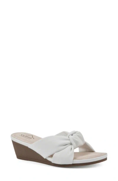 Cliffs By White Mountain Candie Wedge Sandal In White/ Smooth