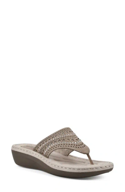 Cliffs By White Mountain Candyce Wedge Sandal In Stone/ Fabric