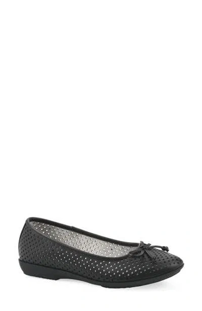 CLIFFS BY WHITE MOUNTAIN CLIFFS BY WHITE MOUNTAIN CARRIS PERFORATED FLAT