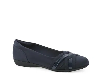 Cliffs By White Mountain Chic Ballet Flat In Blue