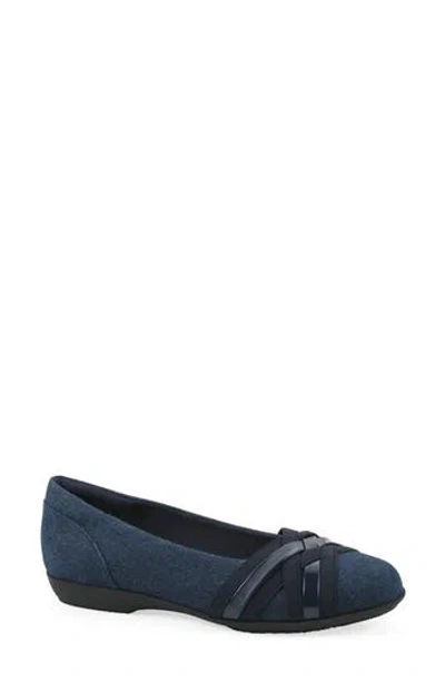 CLIFFS BY WHITE MOUNTAIN CLIFFS BY WHITE MOUNTAIN CHIC FLAT