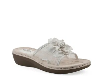 Cliffs By White Mountain Chill Wedge Sandal
