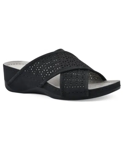 Cliffs By White Mountain Collet Comfort Wedge Sandal In Black Nubuck
